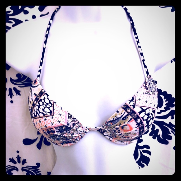 Victoria's Secret Tease Tassel Halter Bikini 34C - Picture 2 of 9